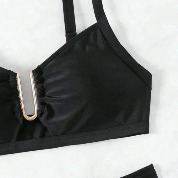 Black Women's Beach Two-Piece Bikini Set - Picture 7 of 8